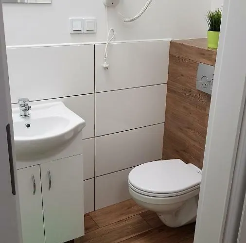 Nr 15 - 2 Z 2 Lazienkami Centrum Parking Gratis! Apartment